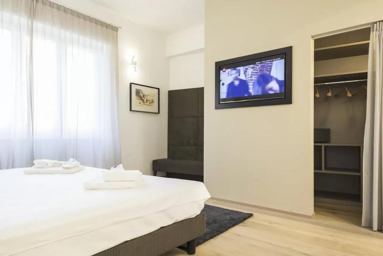 Italianway - Vittorio Emanuele 15 Apartment Milan Italy