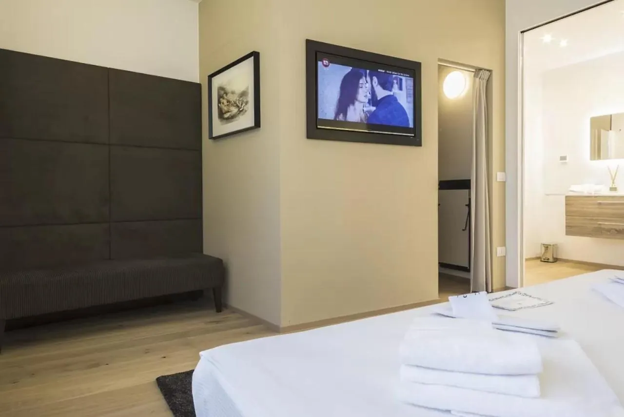 Italianway - Vittorio Emanuele 15 Apartment Milan Italy