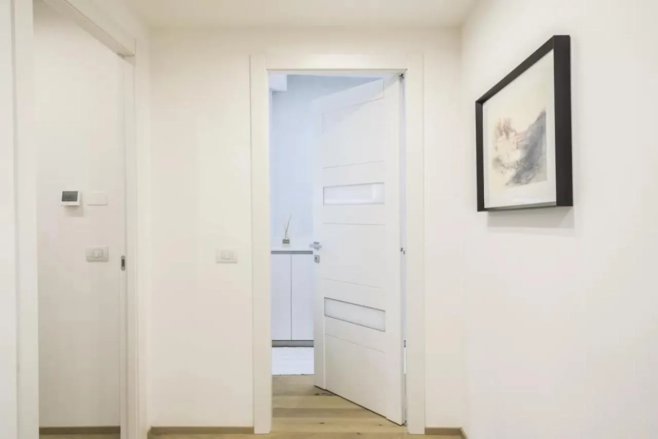 Italianway - Vittorio Emanuele 15 Apartment Milan 0*,